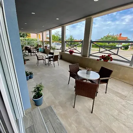 Iris Studios Umag Exterior foto
