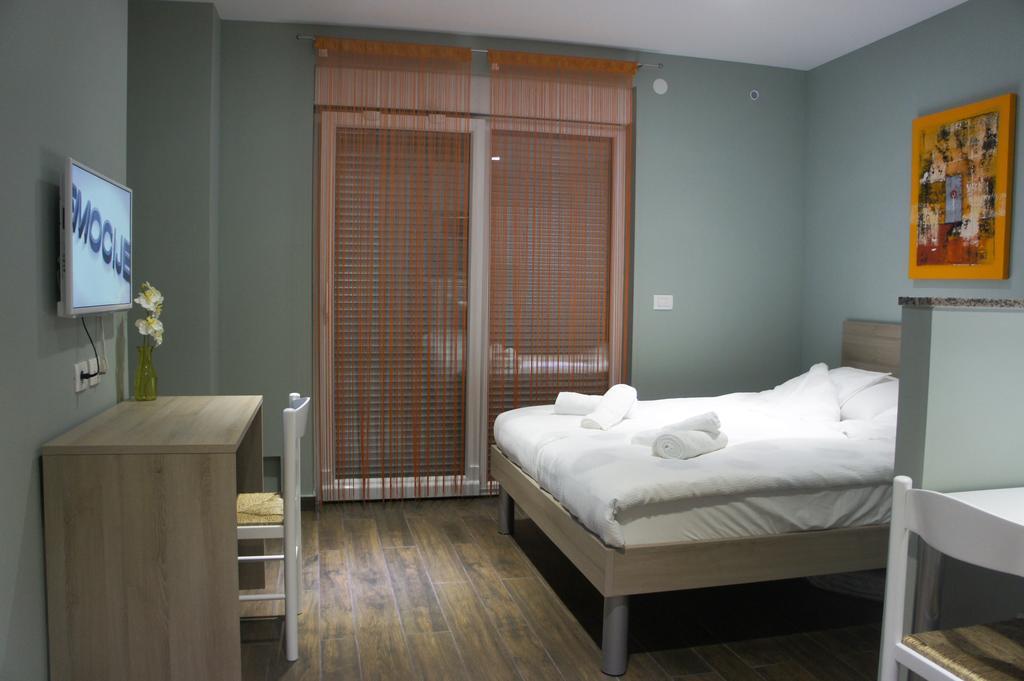 Iris Apartment